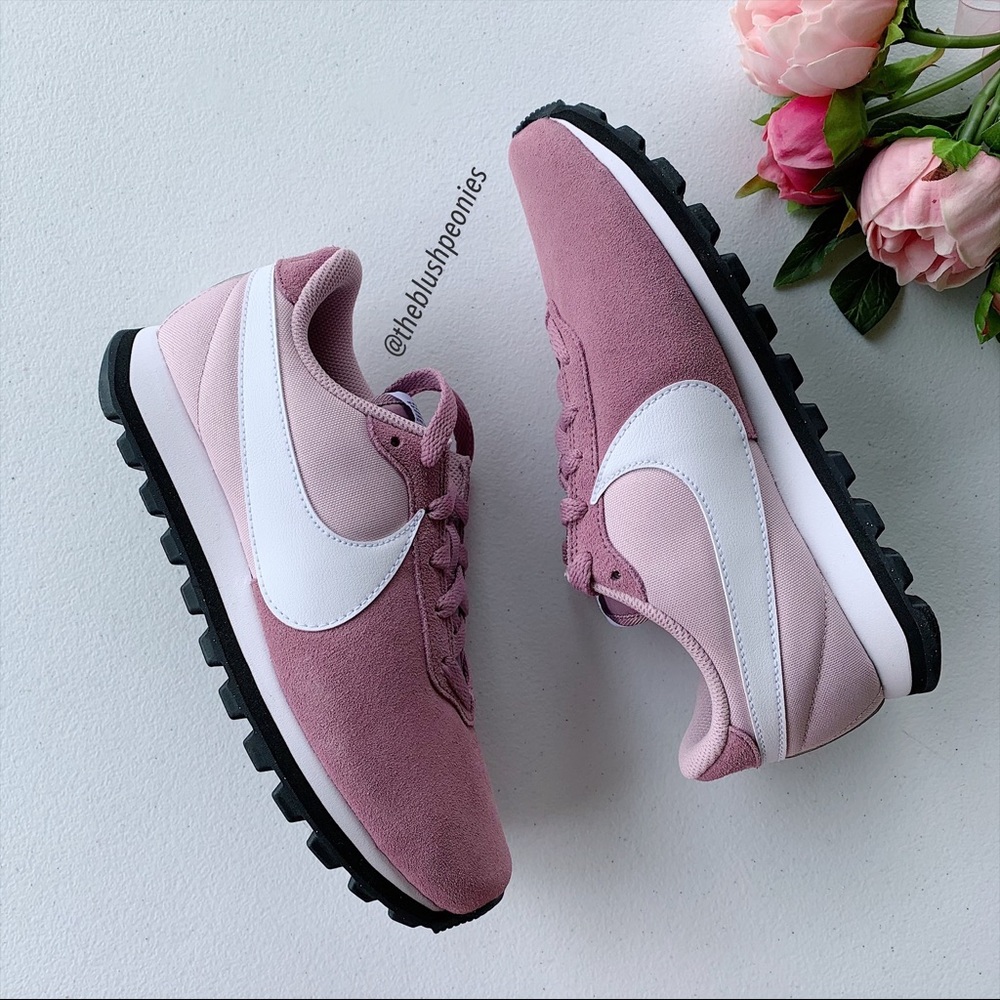 Nike W Pre-Love O.X. NWT - Picture 7 of 13